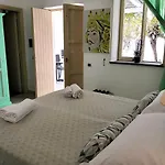 Family - 3 Double Отель 3*